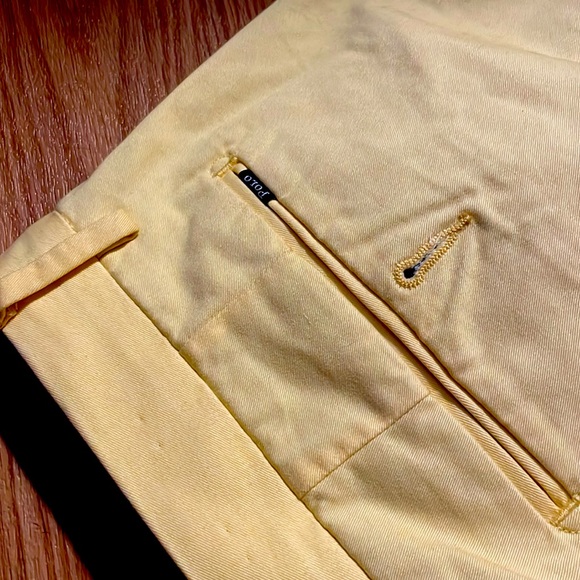 Size 34 - Ralph Lauren Men’s Chino 9inch Soft Yellow Shorts - Picture 3 of 3